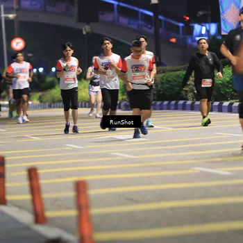 Runner Photo 4794697
