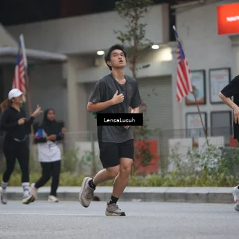 Runner Photo 4794716