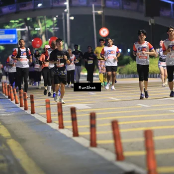 Runner Photo 4794775