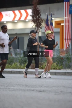 Runner Photo 4794914
