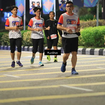 Runner Photo 4794919