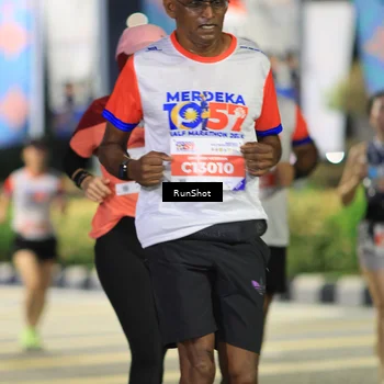 Runner Photo 4795172
