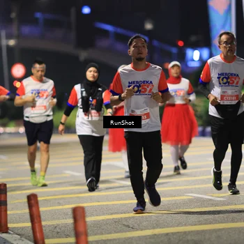 Runner Photo 4795717