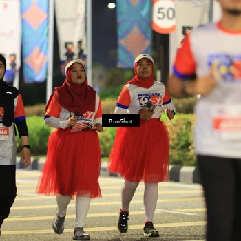 Runner Photo 4795786