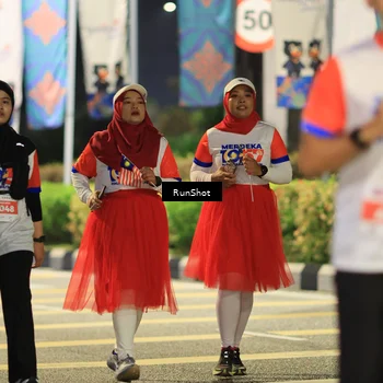 Runner Photo 4795792