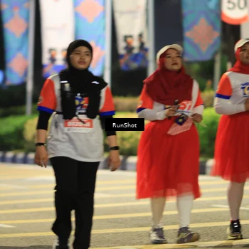 Runner Photo 4795800