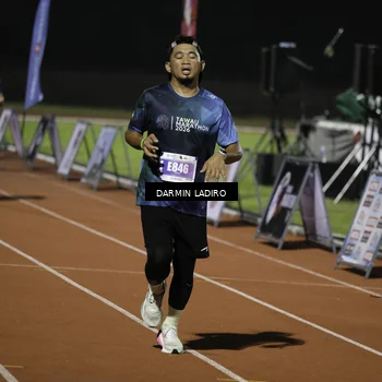 Runner Photo 4796121