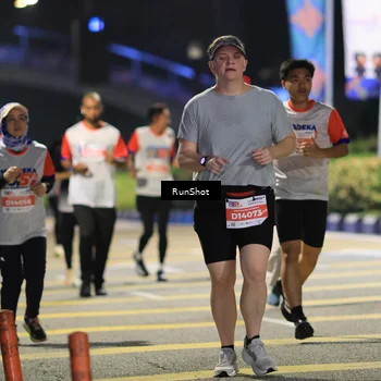 Runner Photo 4796125