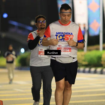 Runner Photo 4796140