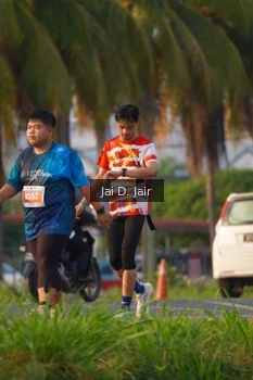 Runner Photo 4796315
