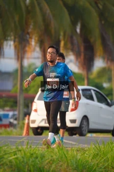 Runner Photo 4796468
