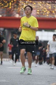 Runner Photo 4796475