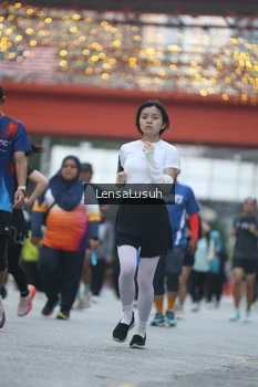 Runner Photo 4796496