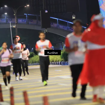 Runner Photo 4796612