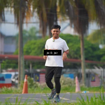 Runner Photo 4796672