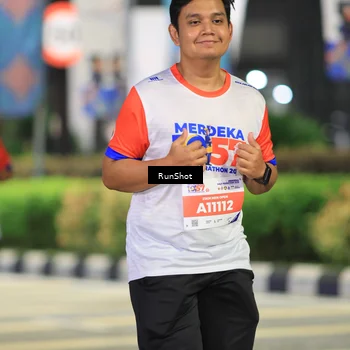Runner Photo 4796742