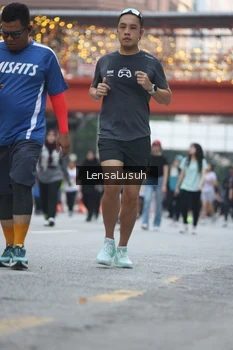 Runner Photo 4796780