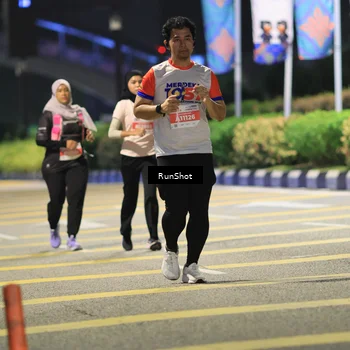 Runner Photo 4796974