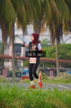 Runner Photo 4796975