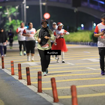 Runner Photo 4797535