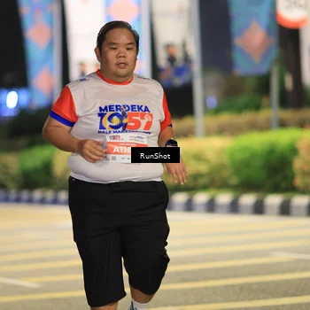 Runner Photo 4797680