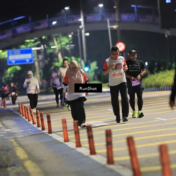 Runner Photo 4797711