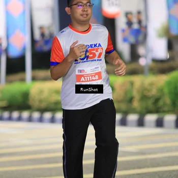 Runner Photo 4797813