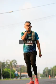Runner Photo 4799079