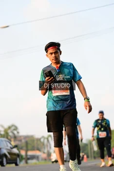 Runner Photo 4799137
