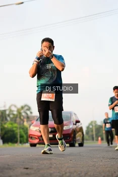 Runner Photo 4799248