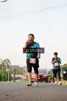 Runner Photo 4799284