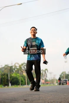 Runner Photo 4799360
