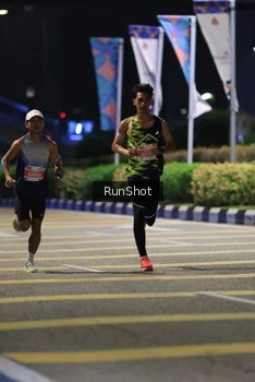 Runner Photo 4799616