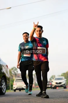 Runner Photo 4799617