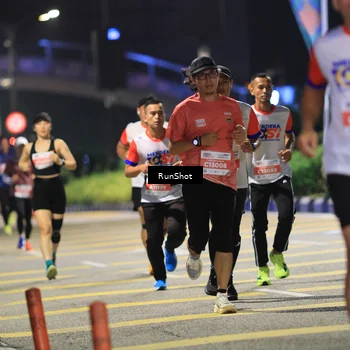 Runner Photo 4799700