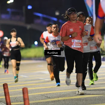 Runner Photo 4799705