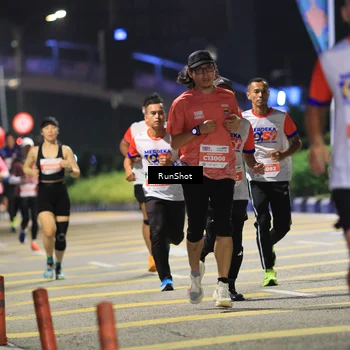 Runner Photo 4799708