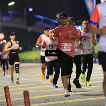 Runner Photo 4799711