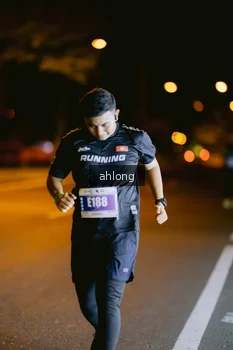 Runner Photo 4799865