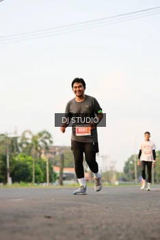 Runner Photo 4799961