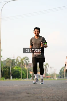 Runner Photo 4799989