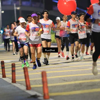 Runner Photo 4800006