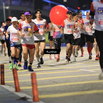 Runner Photo 4800013
