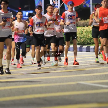 Runner Photo 4800035