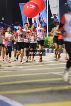 Runner Photo 4800041