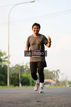 Runner Photo 4800053