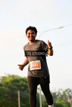 Runner Photo 4800091