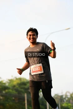 Runner Photo 4800096