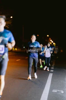 Runner Photo 4800113