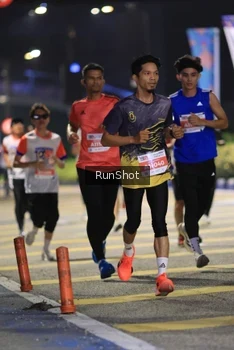 Runner Photo 4800120
